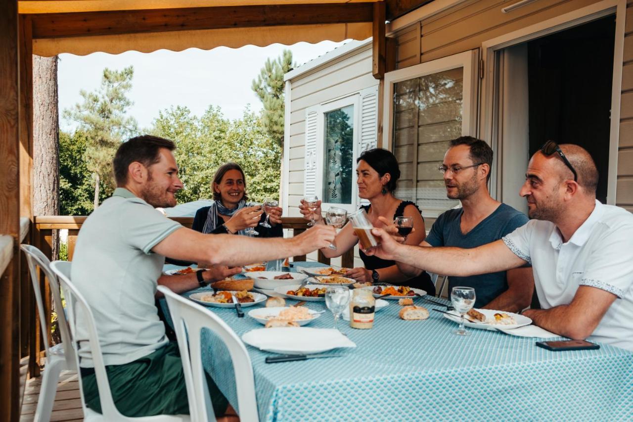 Mobil Home Xxl 4 Chambres - Camping L'Evasion Martignac  Εξωτερικό φωτογραφία